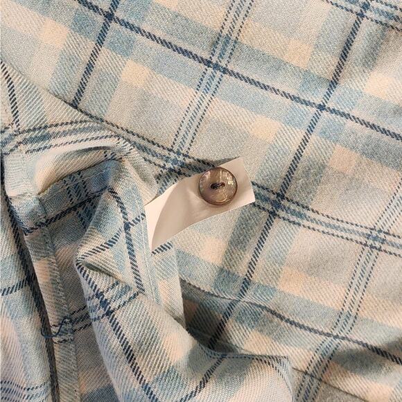Classic LL Bean Women's XL Scotch Plaid Flannel Shirt 100% Cotton Soft Cozy EUC - Picture 3 of 5